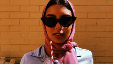Zoha Rahman Ungkap Rasanya Pakai Hijab saat Syuting Spider Man