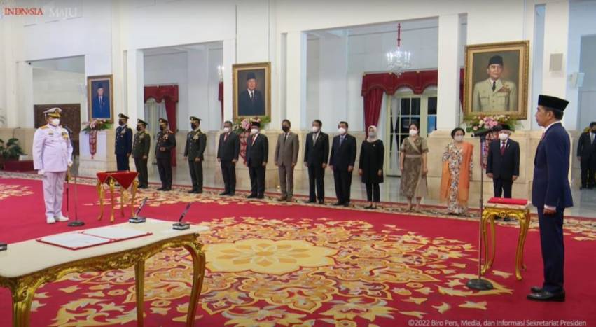 Jokowi Lantik Yudo Margono jadi Panglima TNI