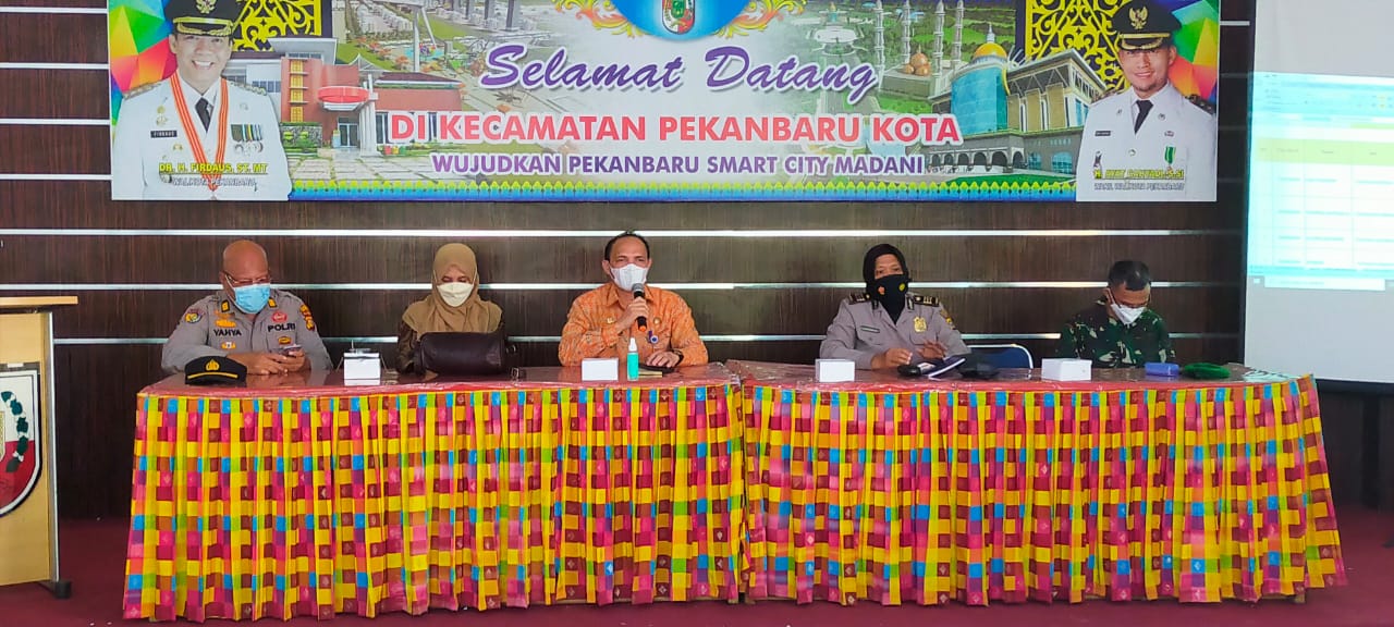 Babinsa Hadiri Rakor Pembahasan PPKM di Kecamatan Pekanbaru Kota 