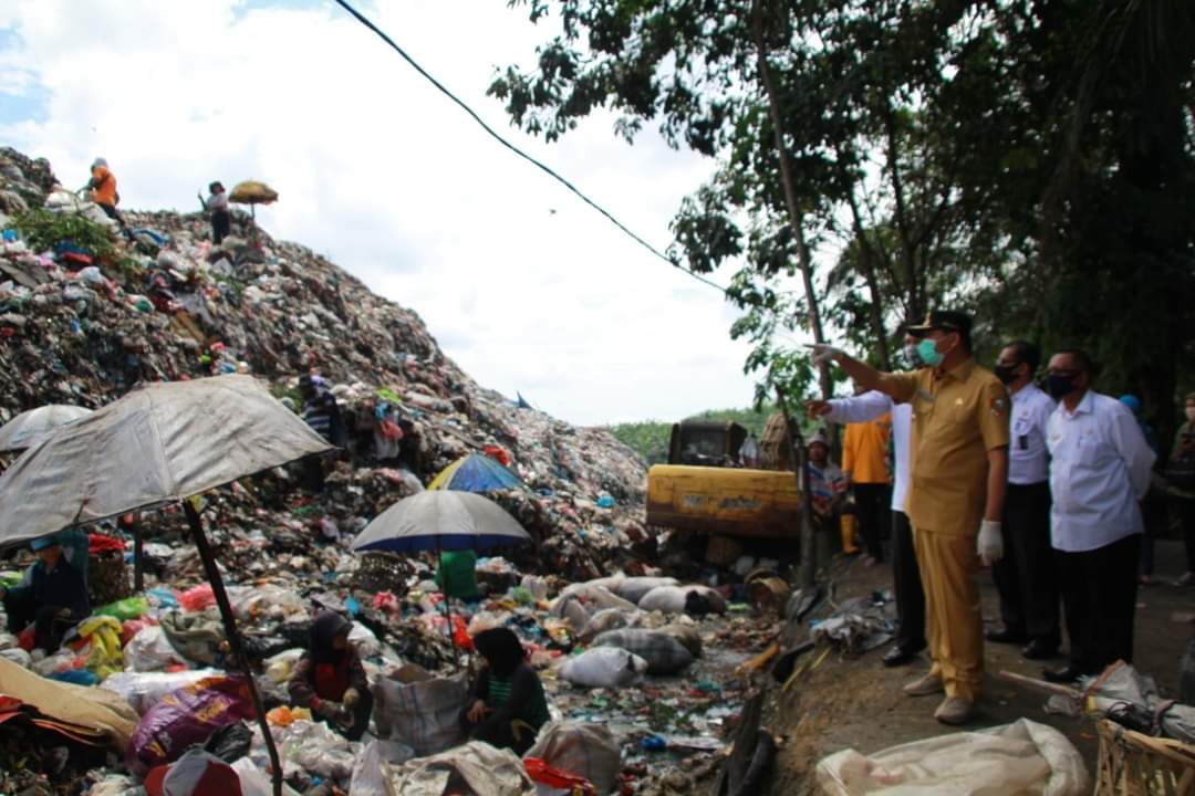 Tak Mau Melihat Tumpukan Sampah Lagi, Firdaus Ingatkan DLHK Tak Lalai