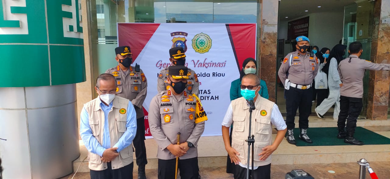 Kapolda Riau: Vaksinasi untuk Cegah Penularan Virus Corona