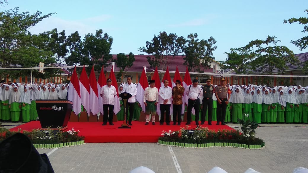 Selain MTSN 3, Jokowi Minta Sekolah Serupa Diperhatikan