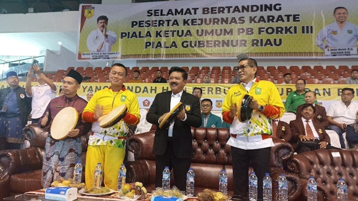Resmi Dibuka, Kejurnas Karate di Riau Diikuti 1.025 Atlet