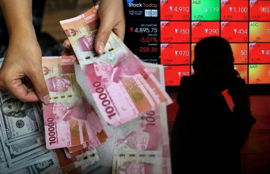 IHSG dan Rupiah Kompak Melemah setelah Perry Warjiyo Mundur